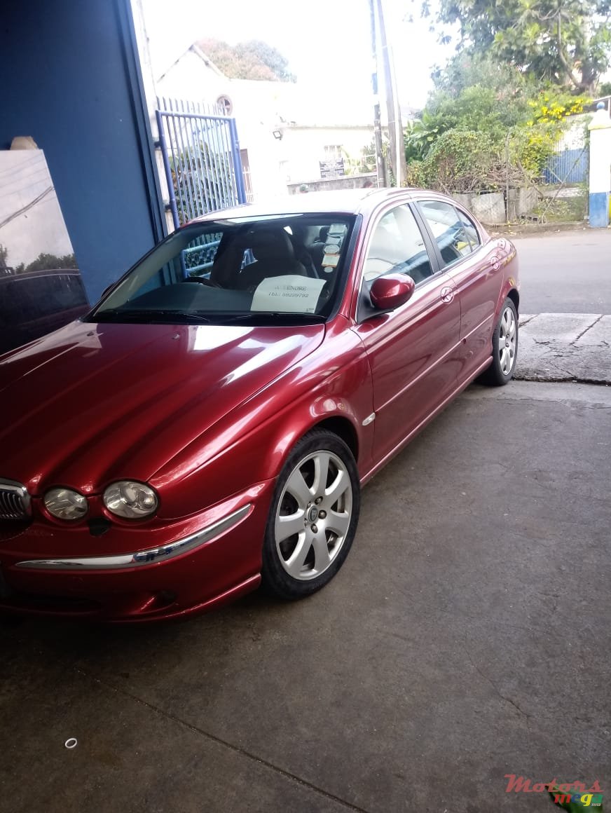 2006' Jaguar F-Type photo #2