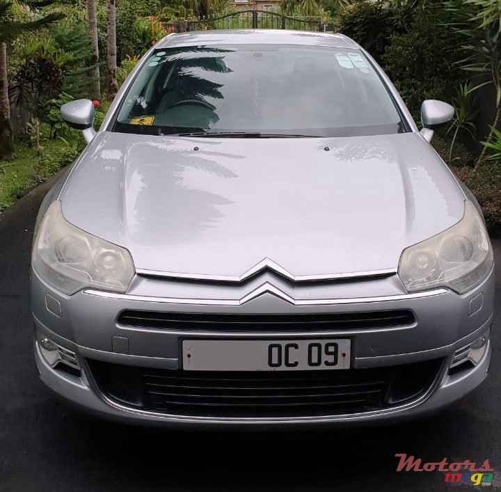 2009' Citroen C5 photo #1