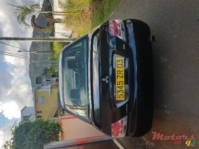 2003' Mitsubishi Lancer photo #6