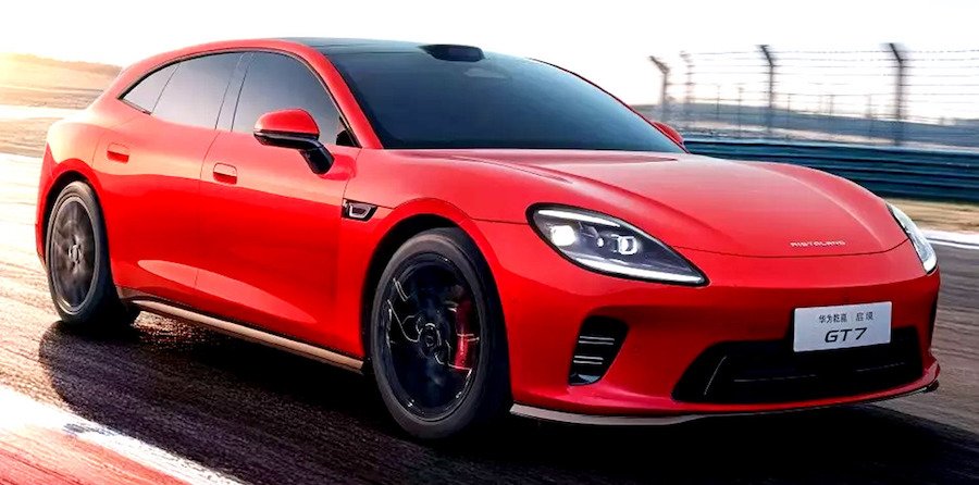 Chinese Electric Wagon Targets Porsche Taycan With Huawei Tech And 559-Mile Range