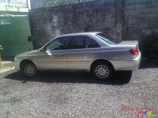2000' Toyota Carina photo #1