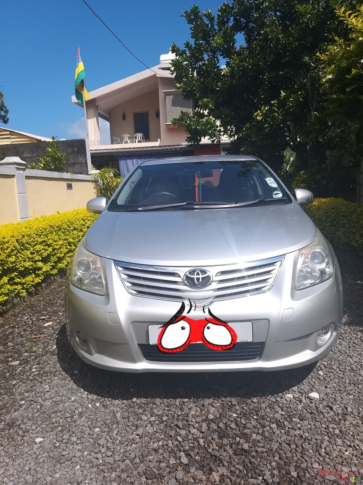 2009' Toyota Avensis photo #1