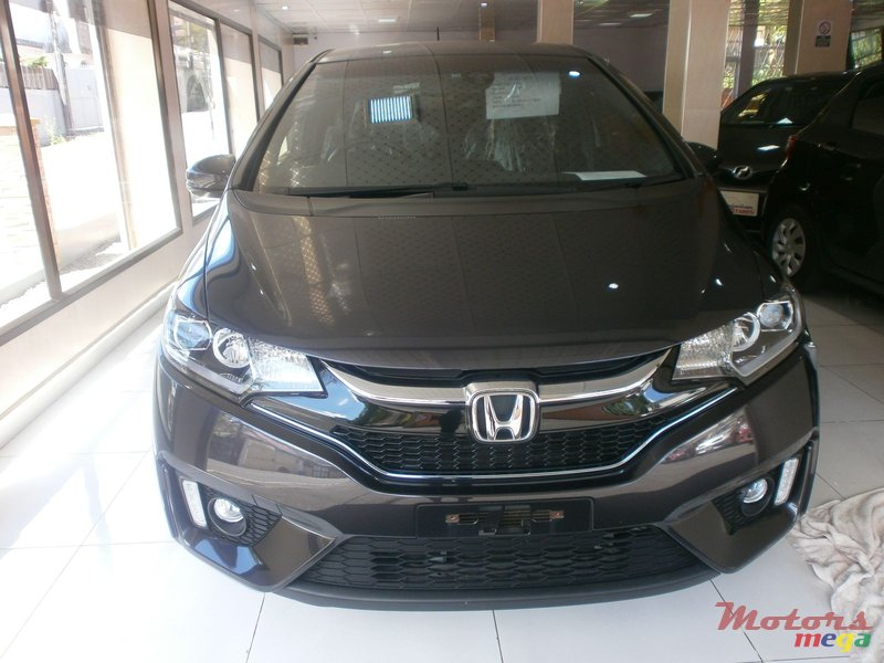 2015' Honda Fit s package photo #1