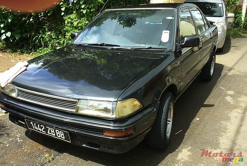 1988' Toyota Corolla photo #3