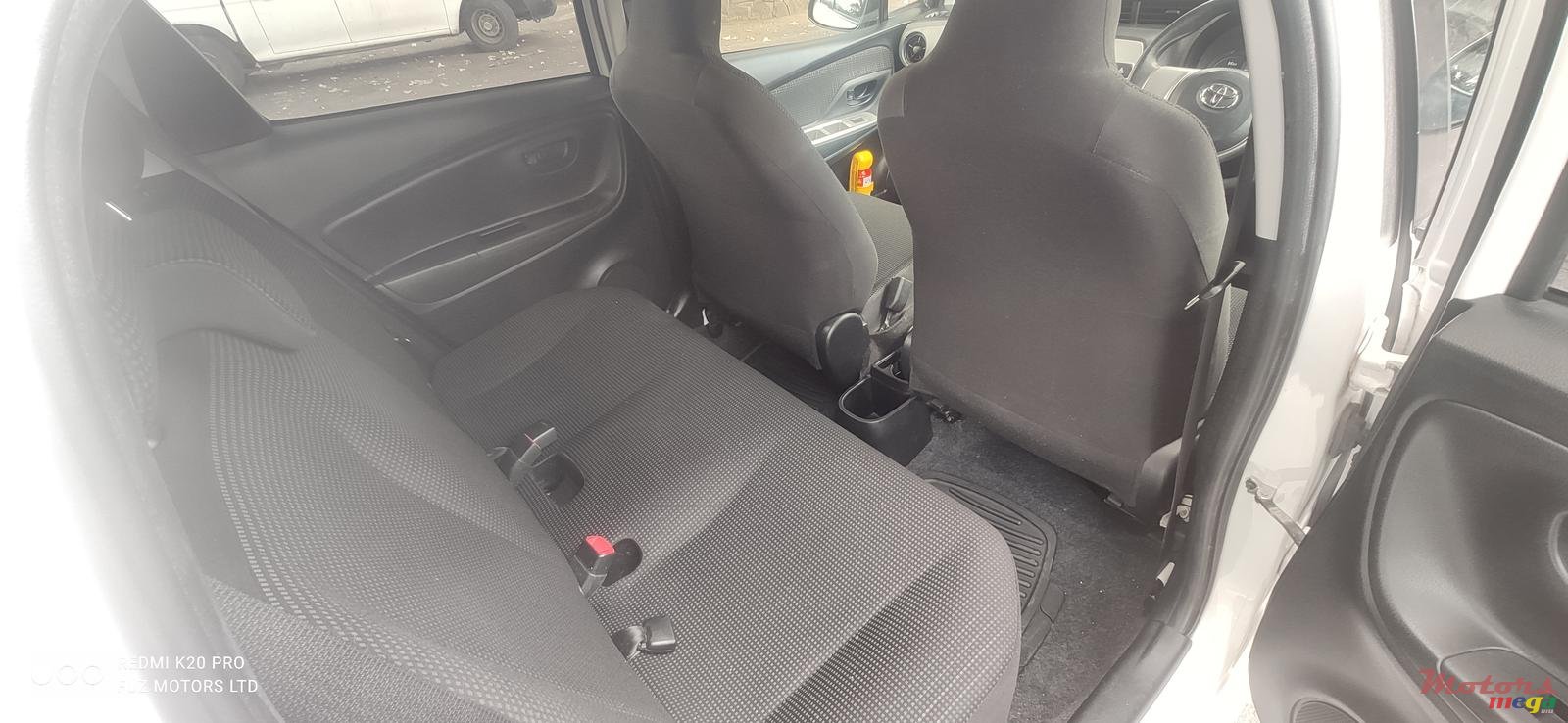 2015&#x27; Toyota Vitz 1000cc photo #6