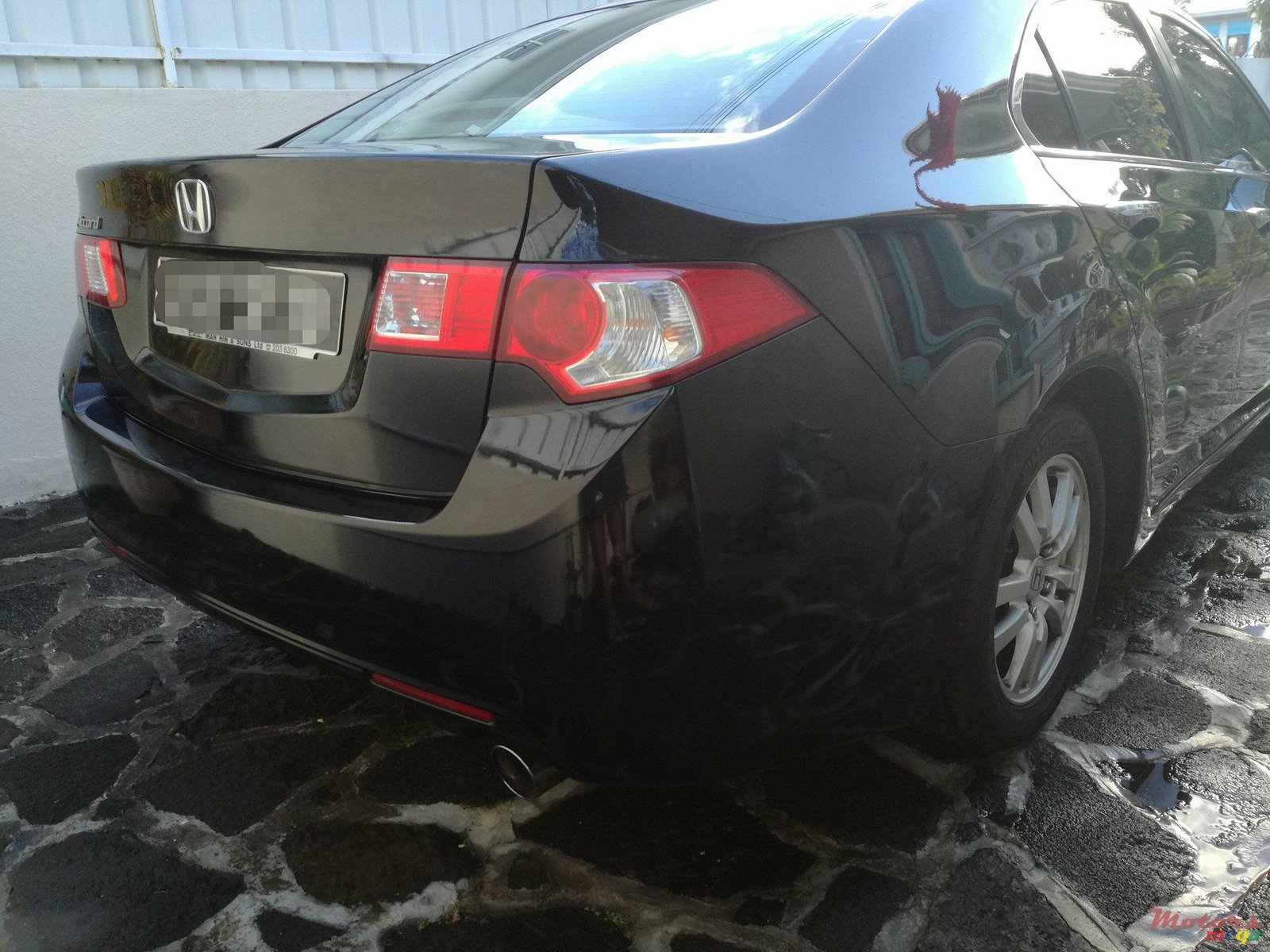 2010' Honda Accord photo #2