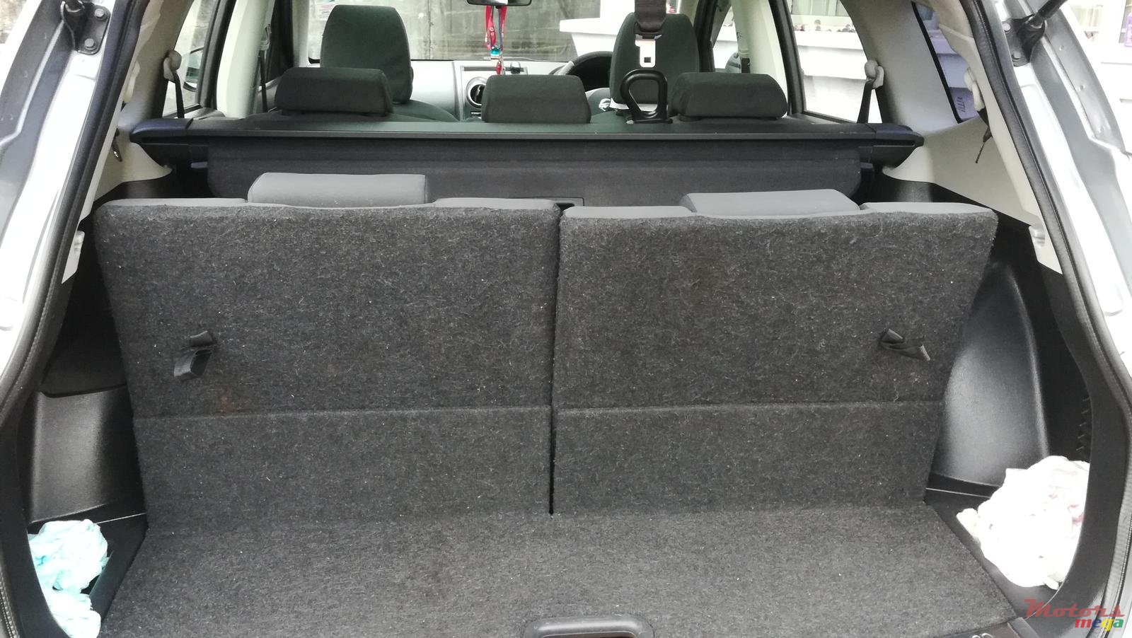 2011' Nissan Qashqai+2 photo #7