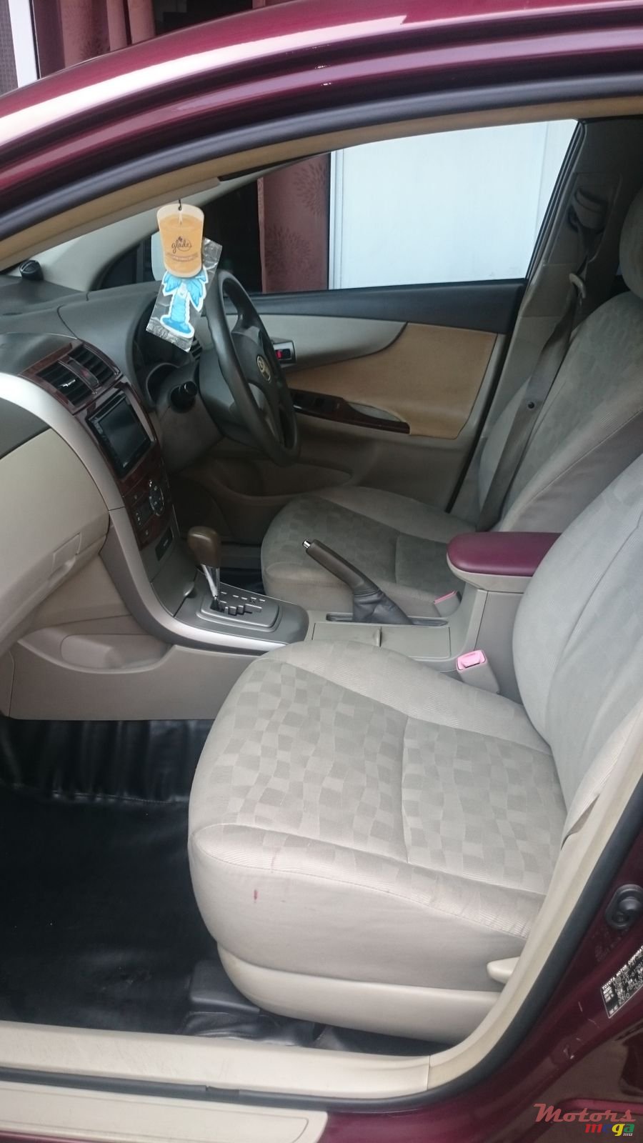 2009' Toyota Axio Grade G photo #3