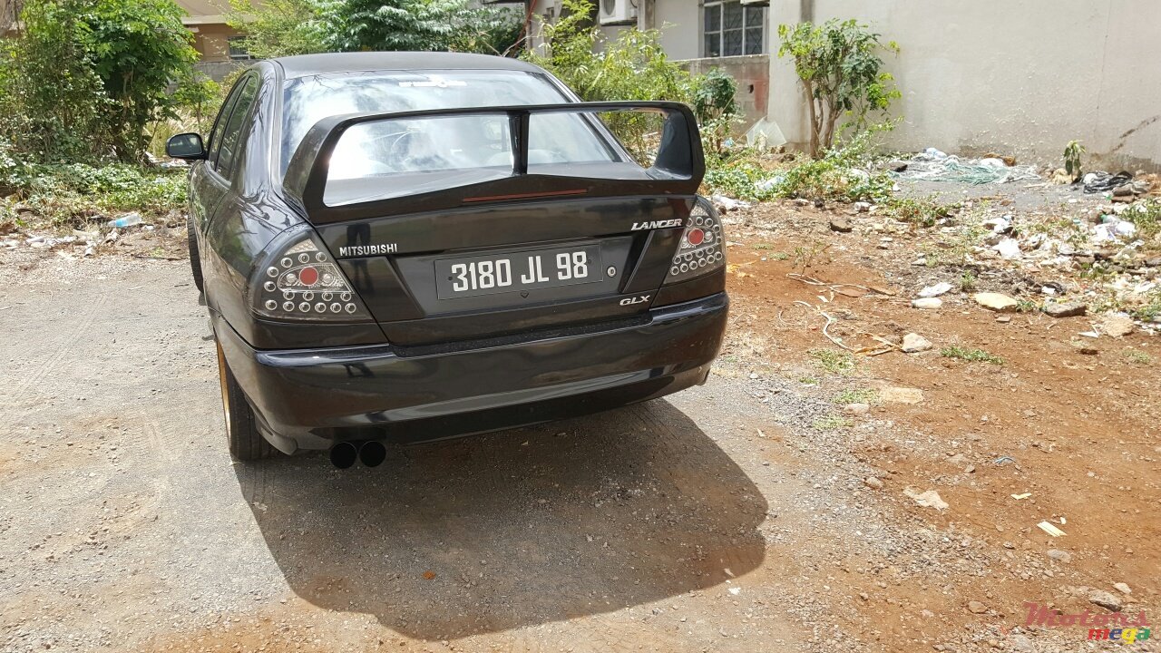 1998' Mitsubishi Lancer GLX SE photo #6