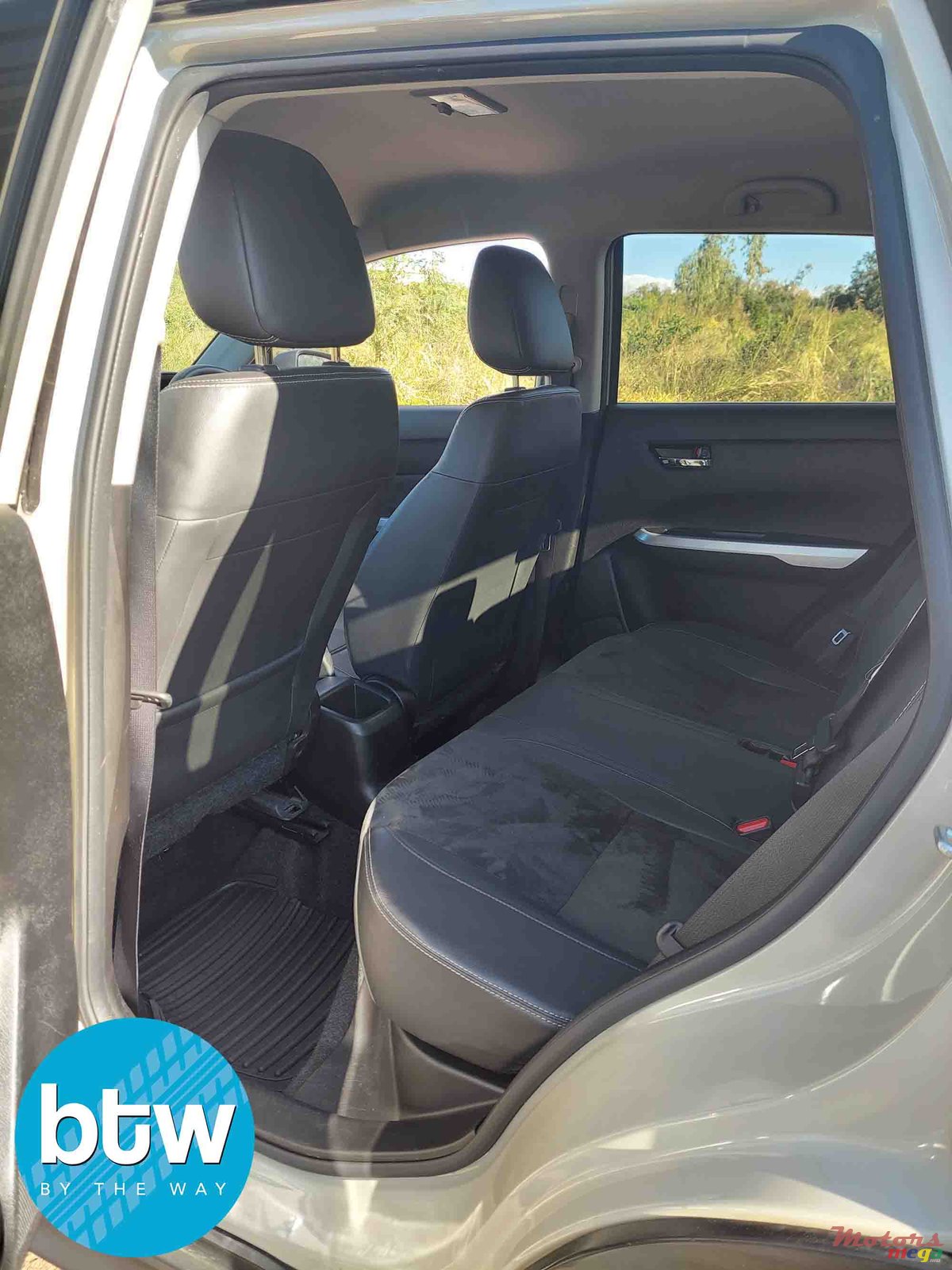 2016' Suzuki Vitara photo #5