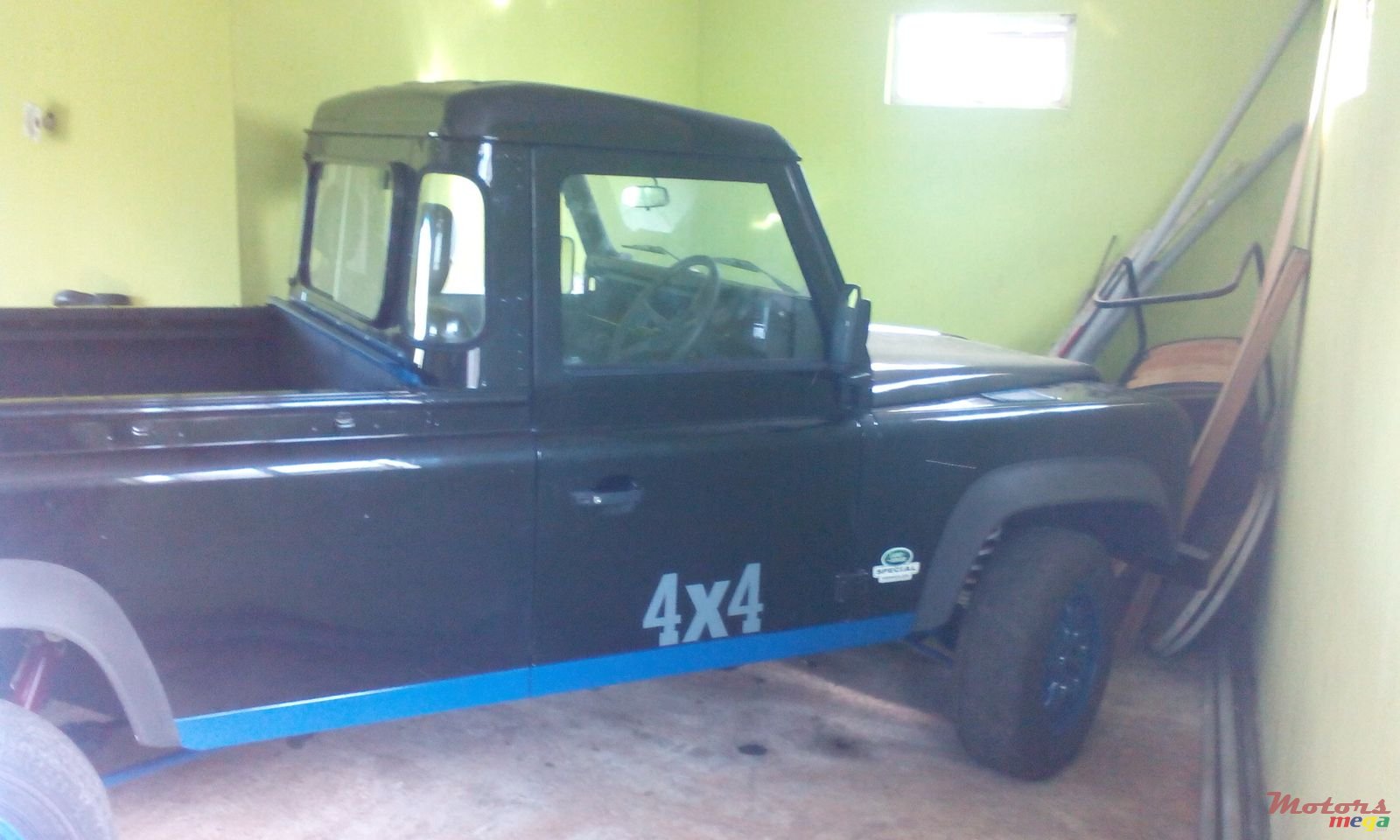 1989' Land Rover Defender 110 photo #3