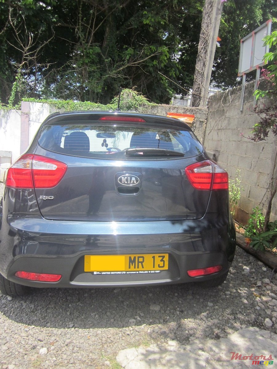 2013' Kia Rio photo #5