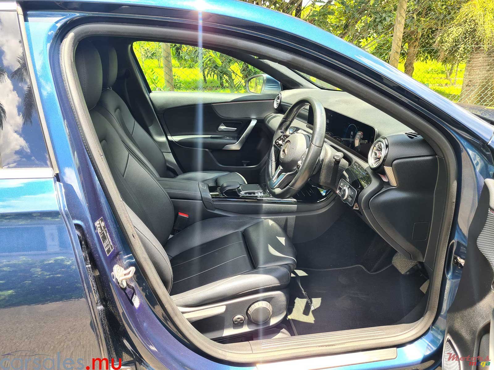 2019' Mercedes-Benz A 180 1.3 Progressive photo #4