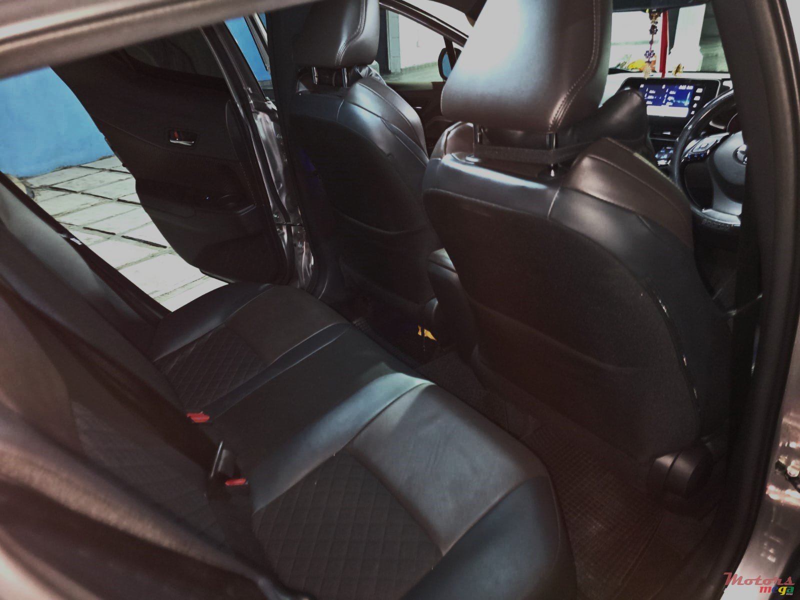 2018' Toyota Echo Chr photo #4