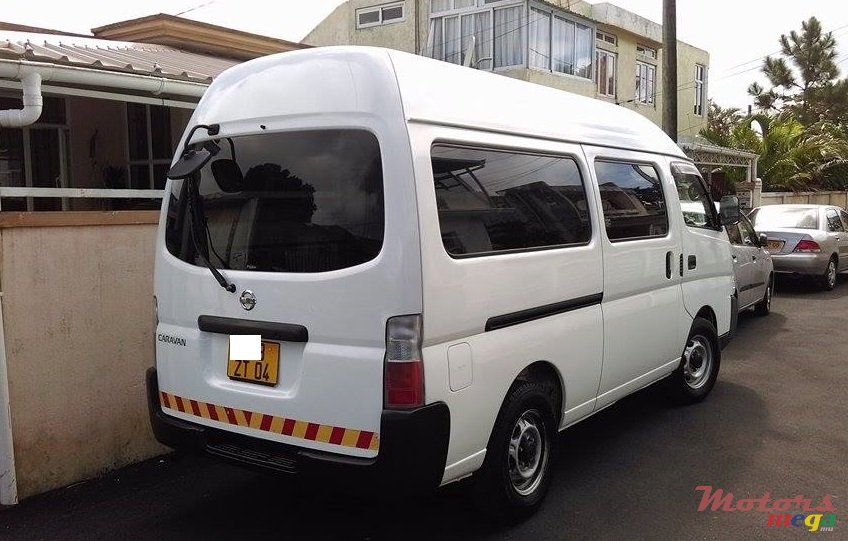 2004' Nissan Caravan photo #2