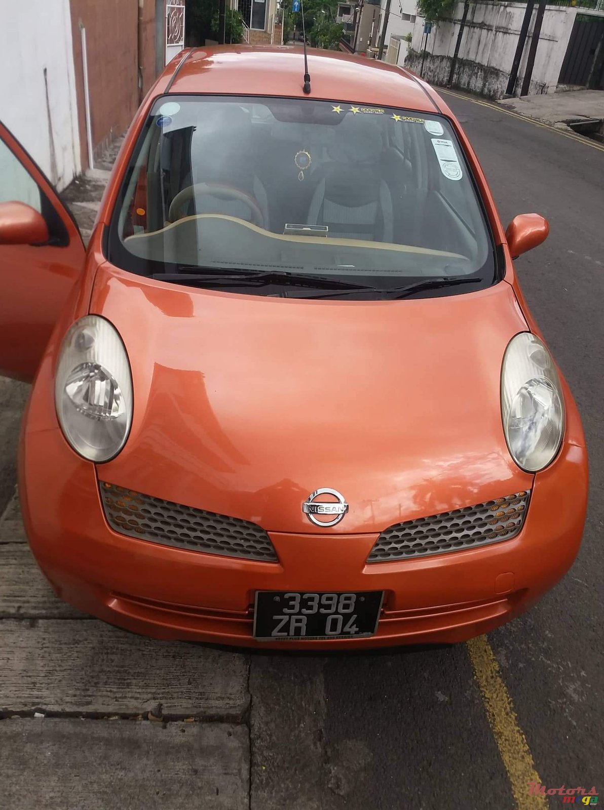 2004' Nissan March photo #1