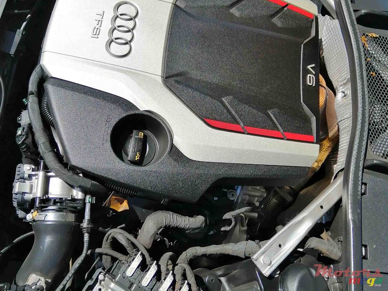 2017' Audi S5 Quattro V6 photo #7