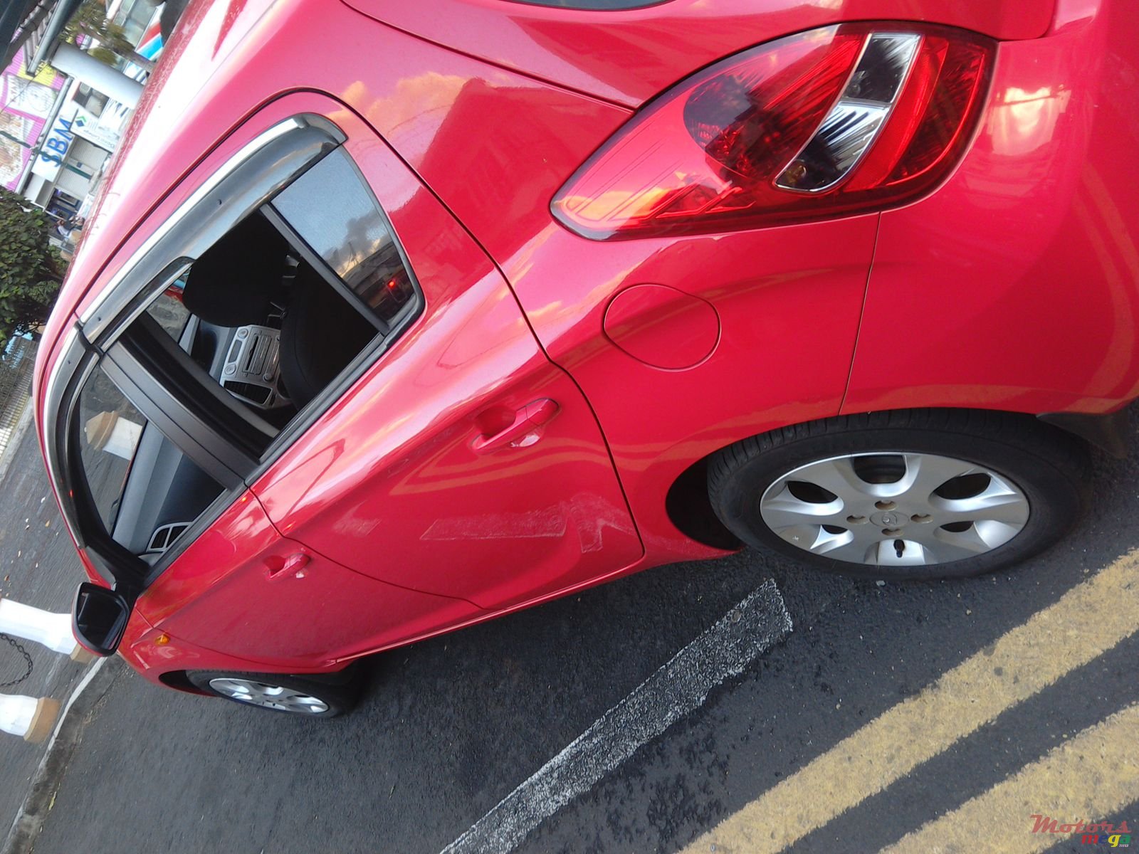 2011' Hyundai i20 photo #4