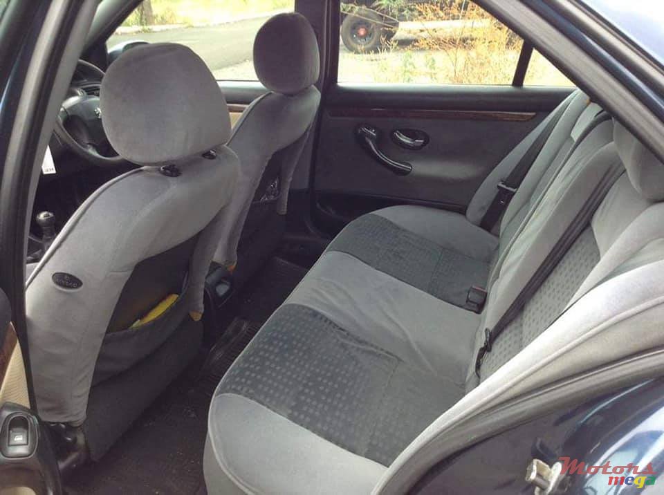 2003' Peugeot 406 photo #3