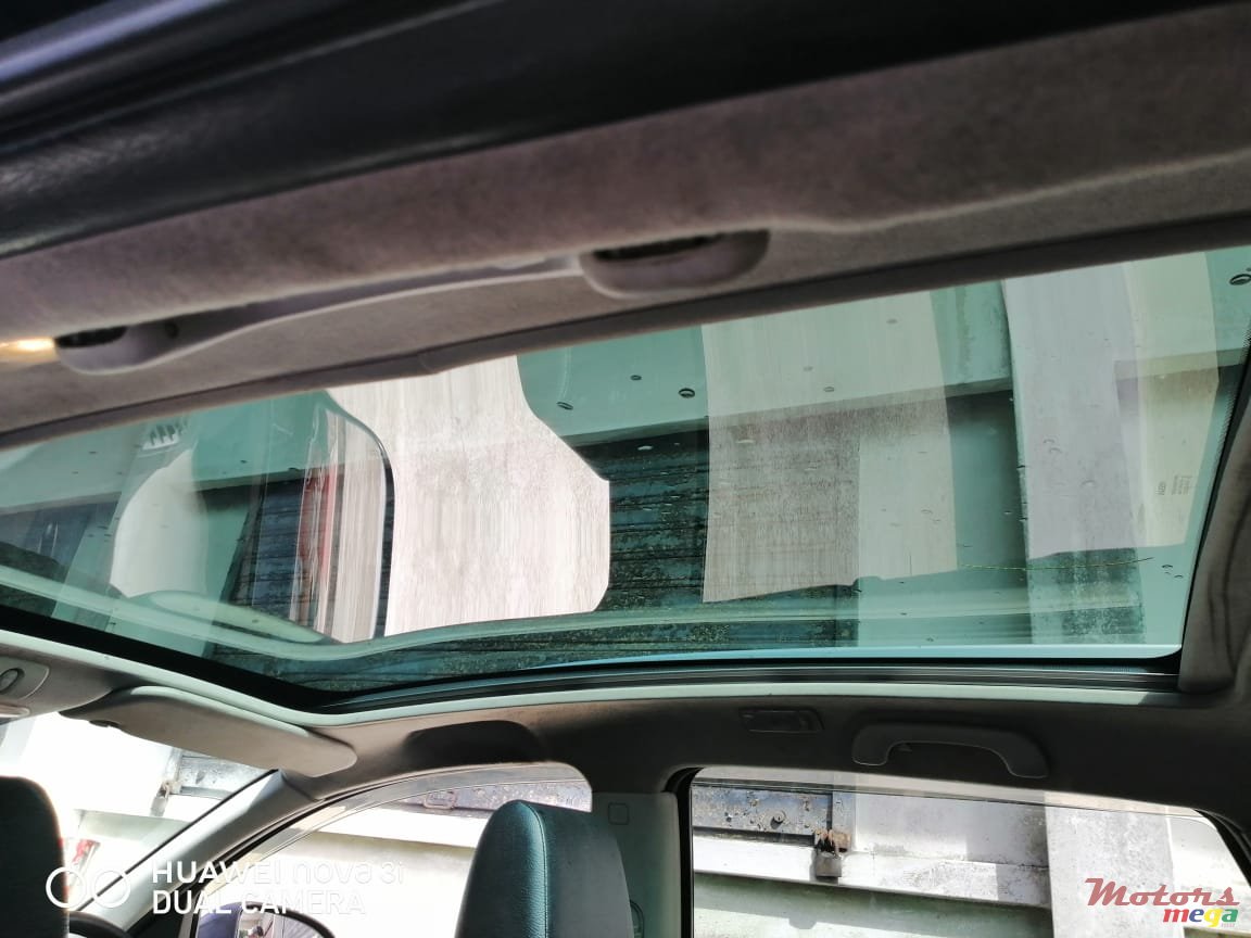 2009' Nissan Qashqai+2 photo #6