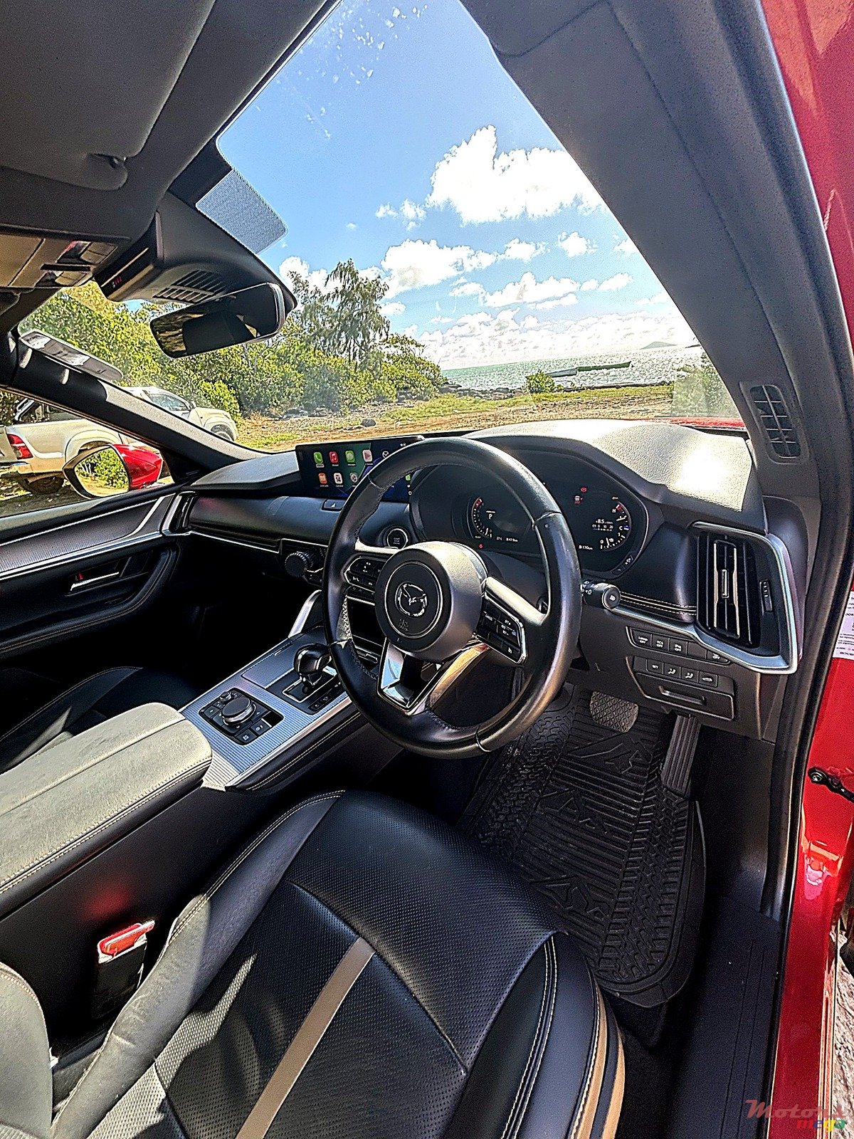 2023' Mazda CX-60 photo #6