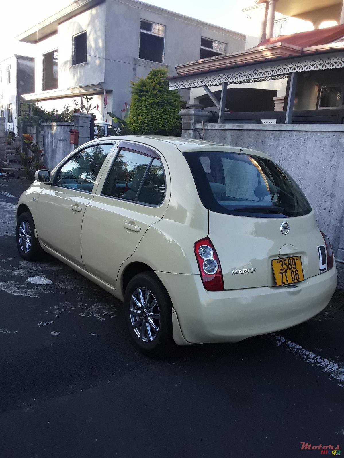 2006' Nissan March photo #2