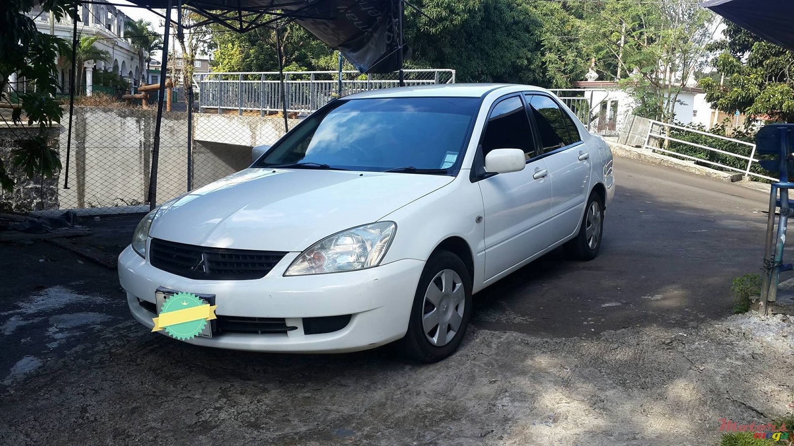 2006' Mitsubishi Lancer photo #1