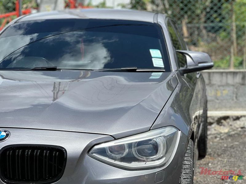 2012' BMW 120 photo #5