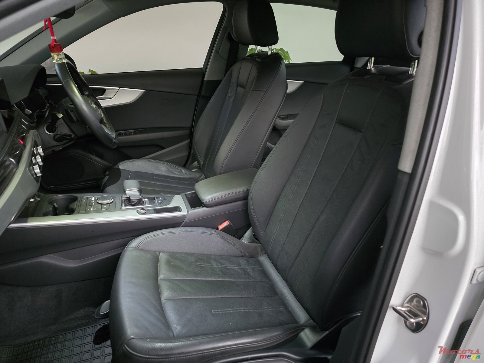 2018' Audi A4 photo #4