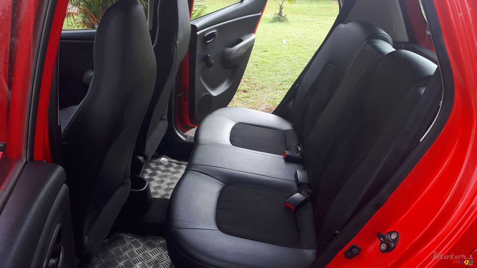 2013' Hyundai i10 photo #4