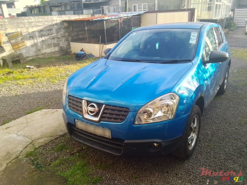 2009' Nissan Qashqai photo #2