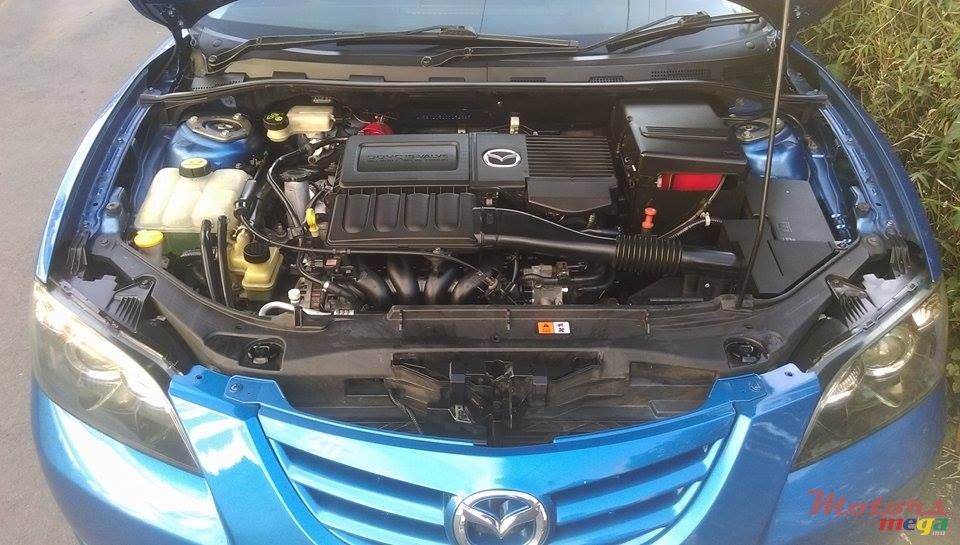 2005' Mazda 3 photo #4