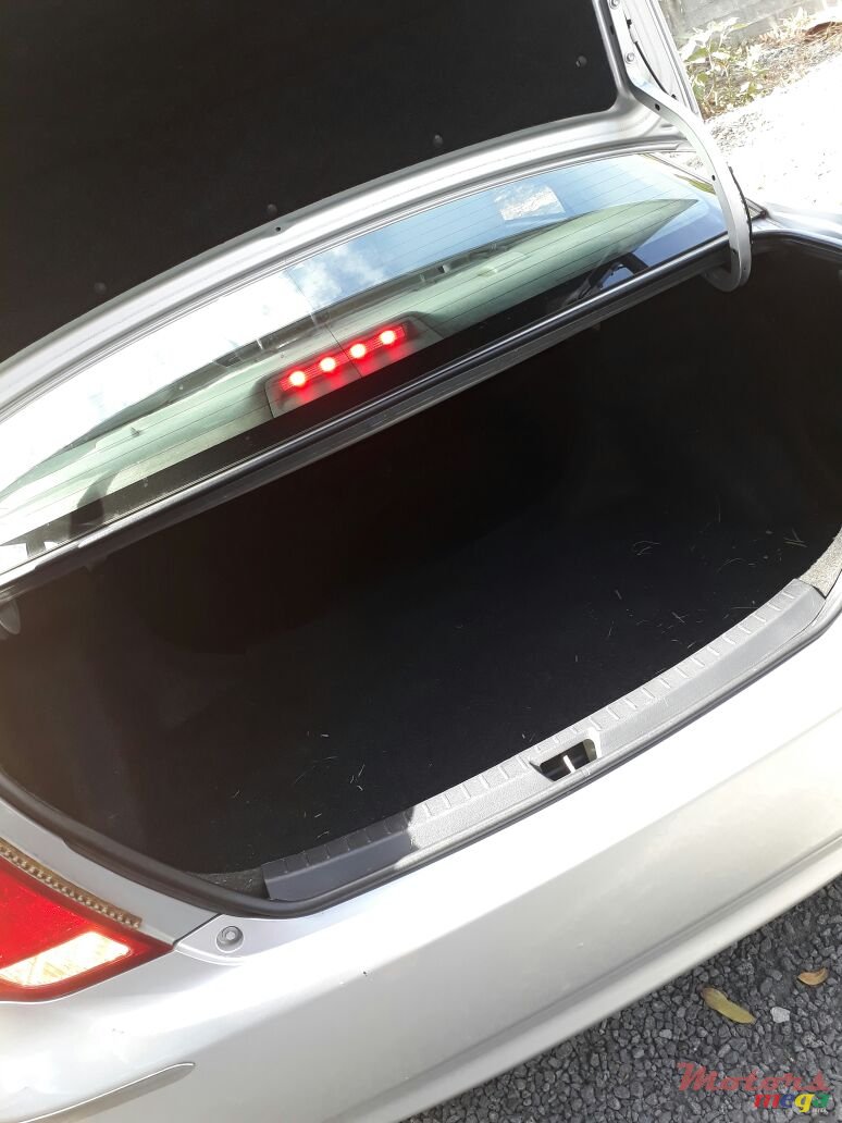 2008' Toyota Axio photo #6