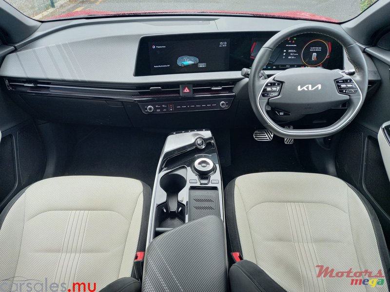2022' Kia EV6 GT Line AWD SX Pack Long Range photo #6