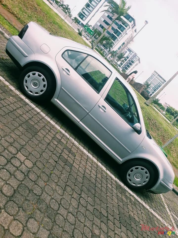 2000' Volkswagen Bora photo #3