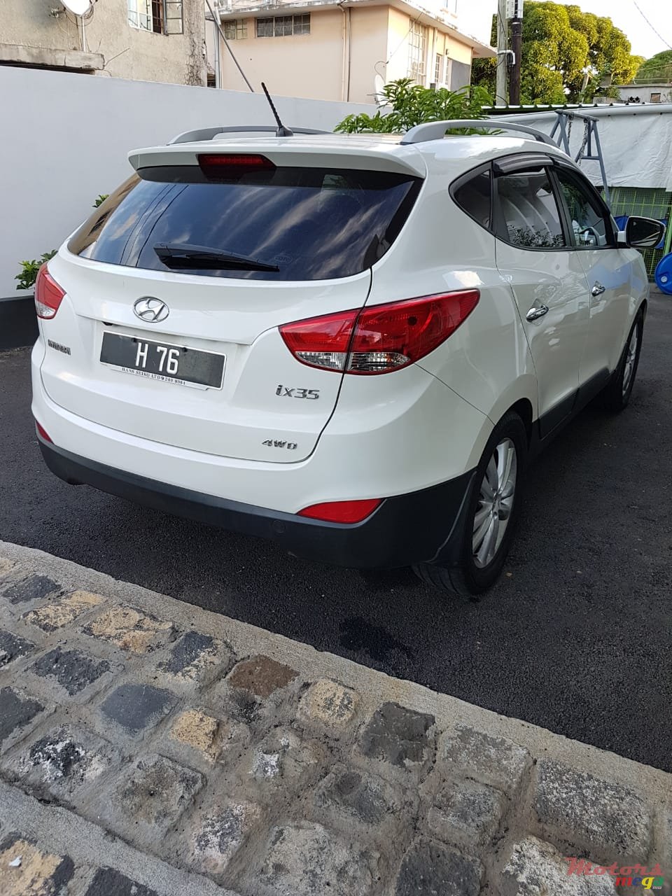 2012' Hyundai ix35 photo #3