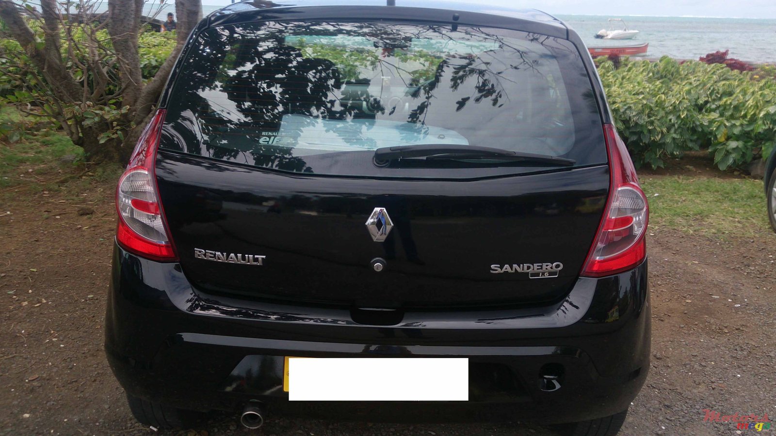 2009' Renault Sandero photo #4