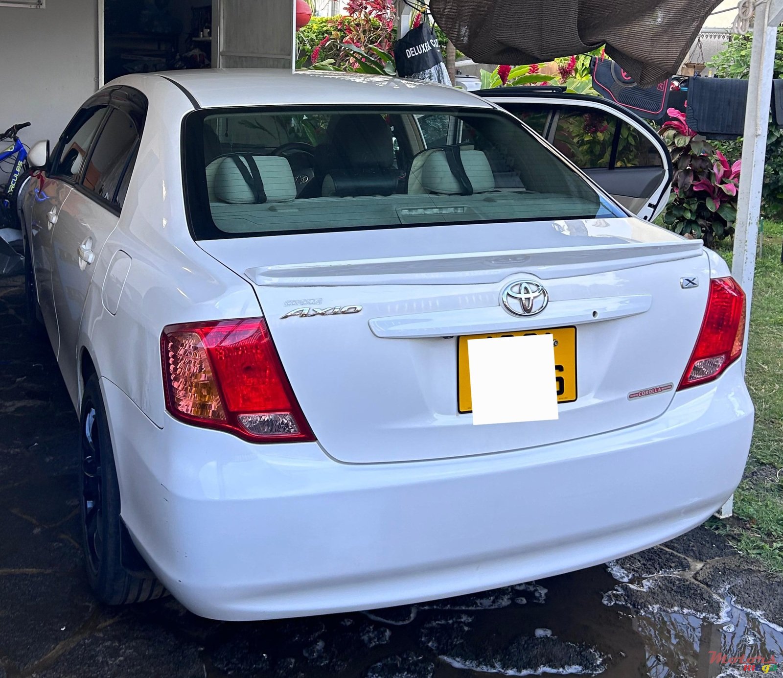 2006' Toyota Axio photo #6