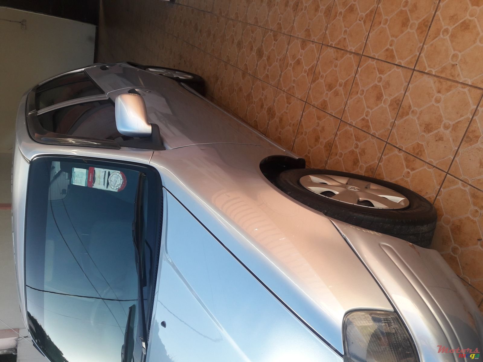 1998' Toyota Starlet photo #5