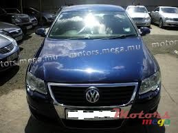 2008' Volkswagen Passat Classic photo #1