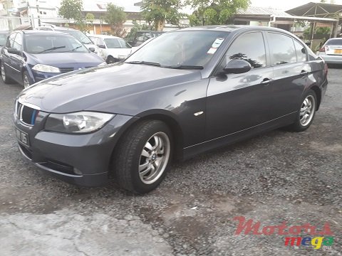 2005' BMW 320i photo #2