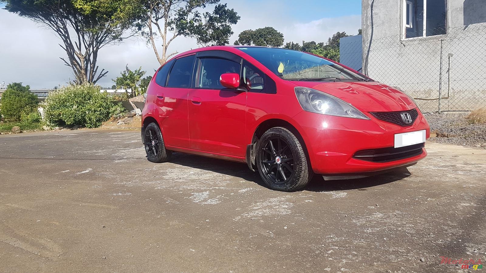 2010' Honda Fit photo #2