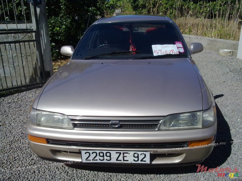 1992' Toyota Corolla photo #1