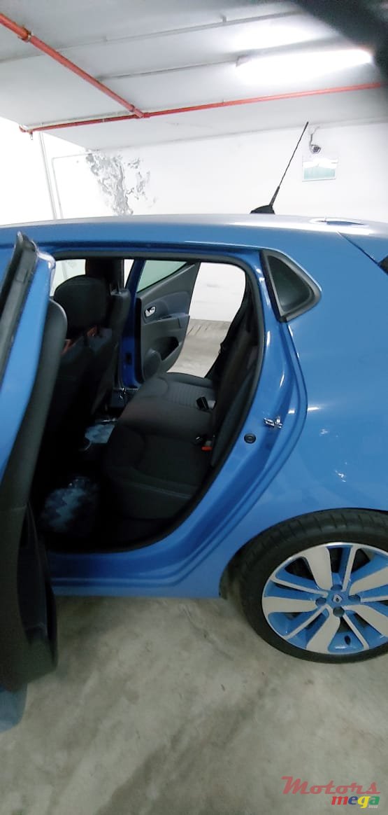 2014' Renault Clio 4 Dynamique photo #5