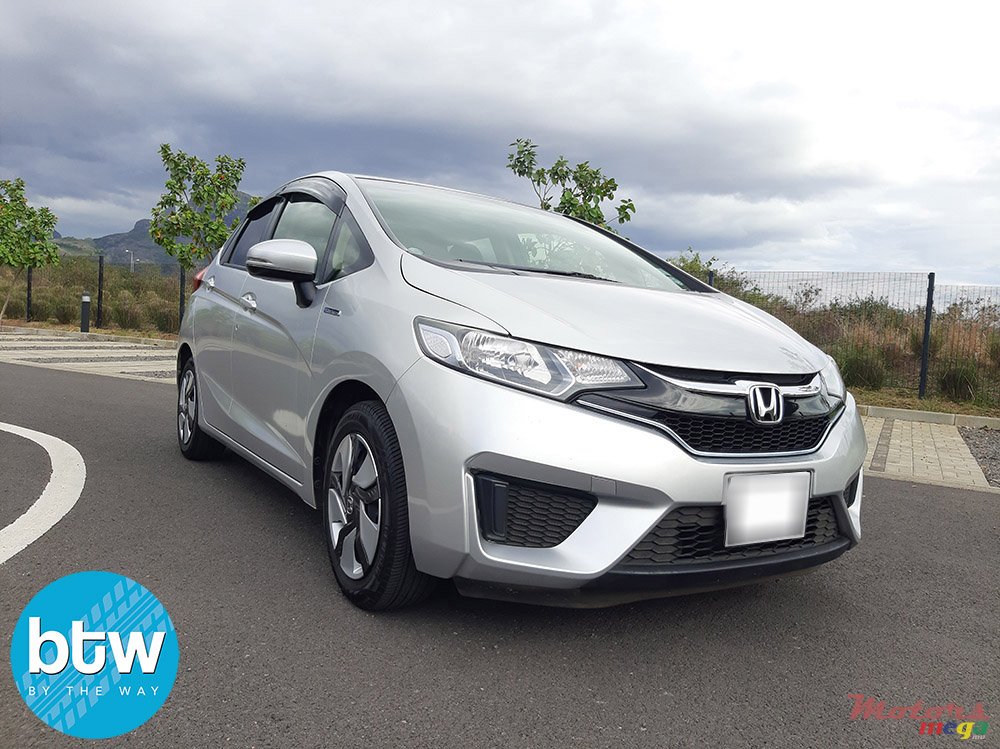 2016' Honda Fit photo #1