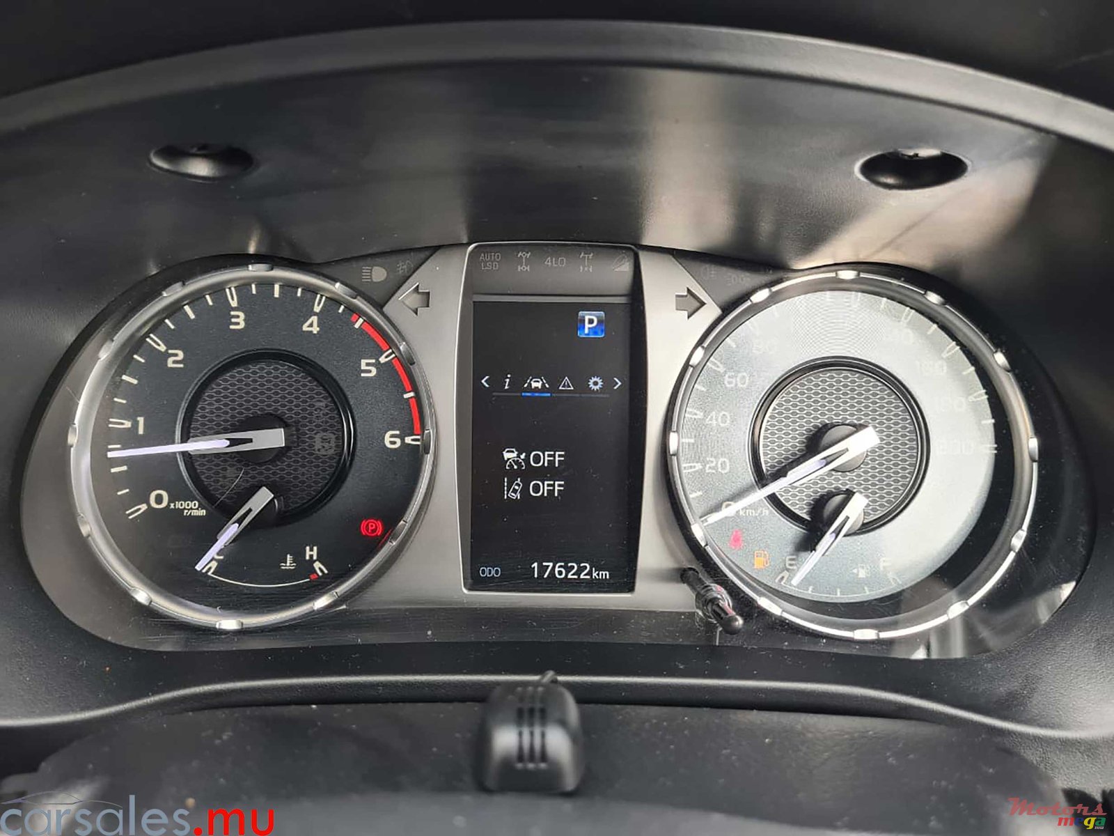 2022' Toyota Hilux Z 2.4 4x4 photo #7