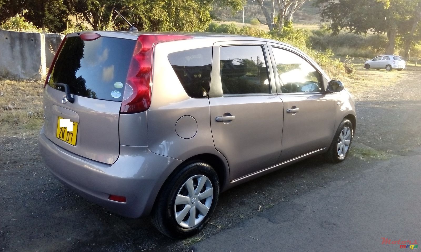 2007' Nissan Note photo #1