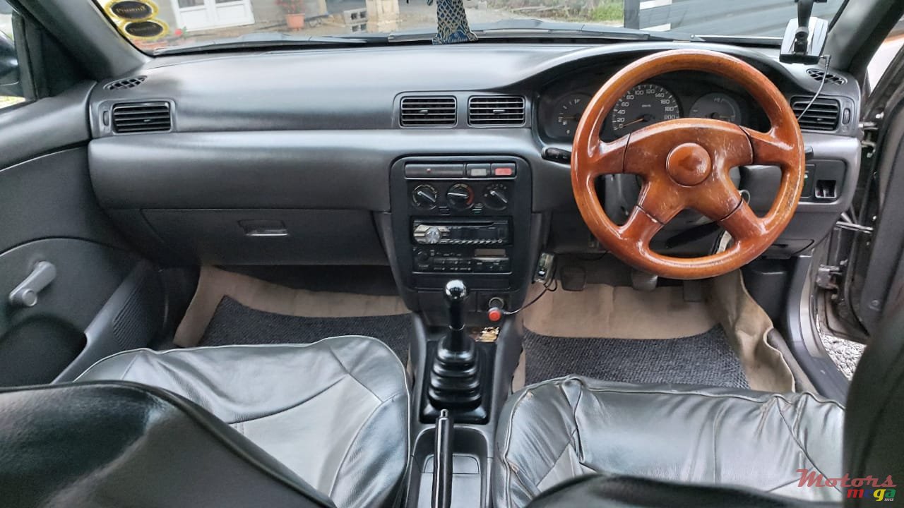 1998' Nissan Sunny photo #5
