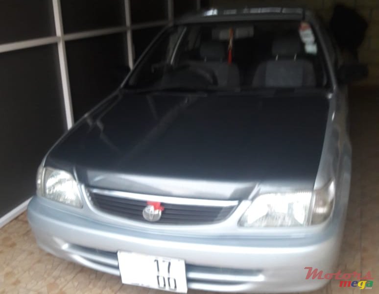 2000' Toyota photo #1