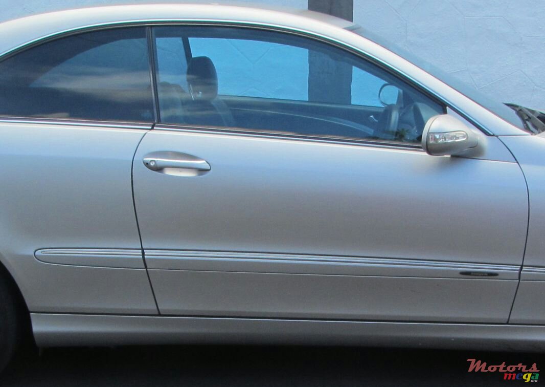 2003' Mercedes-Benz CLK 200 AvantGarde photo #4